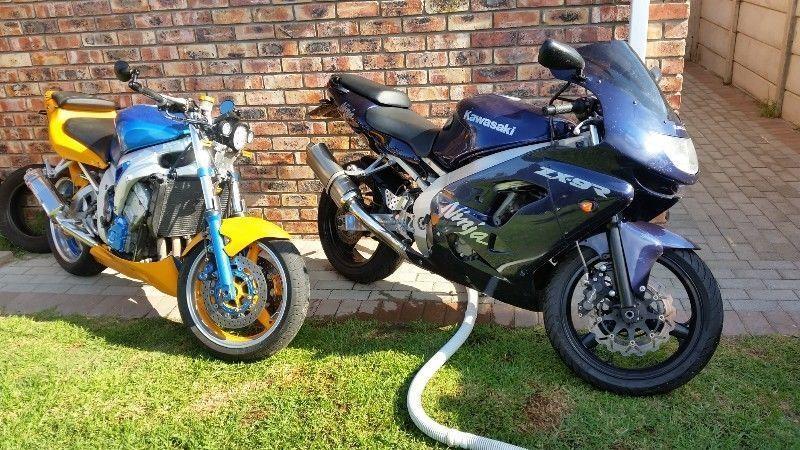 2001 R 6 and 1989 ZX 9 R