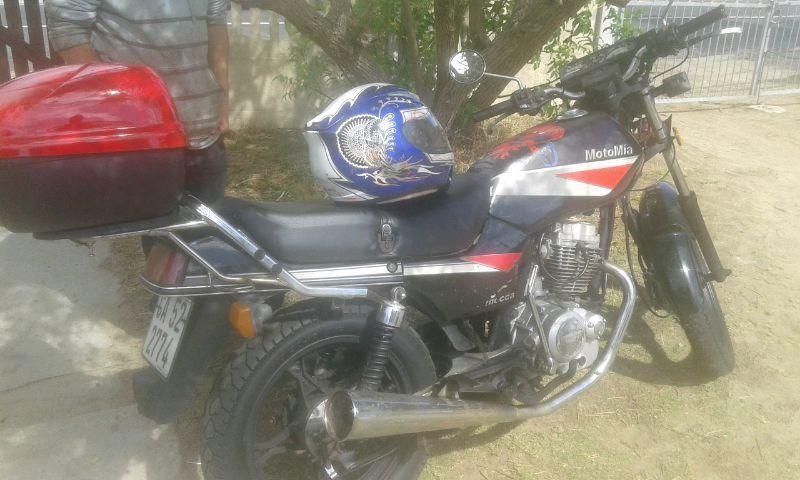 Motormia mocca 125 twin pipe with helmit box