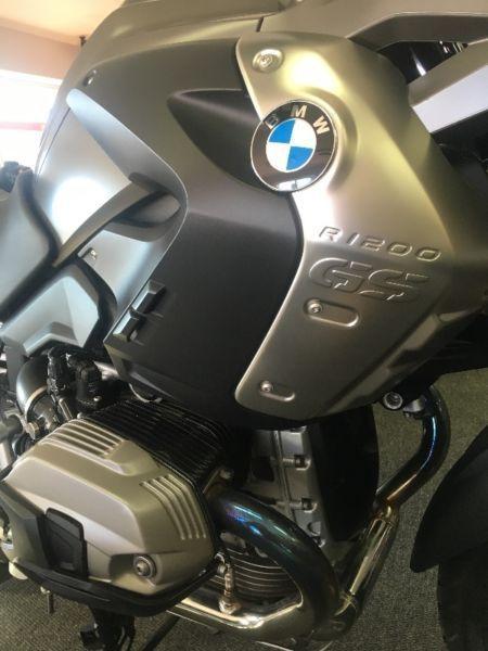 2010 BMW R 1200 GS - immaculate