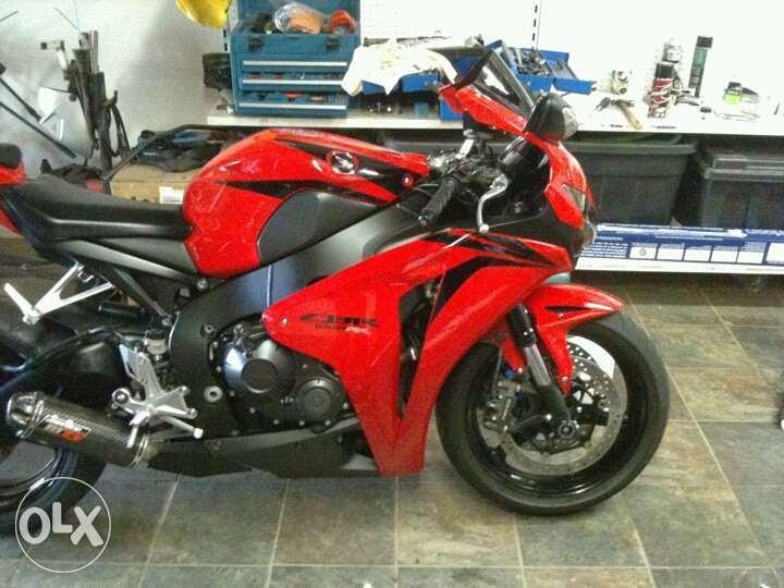 Honda 1000 cc