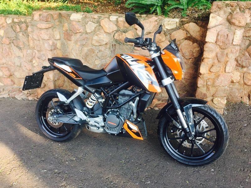 2013 KTM DUKE 200
