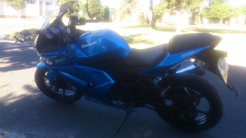 2012 Kawasaki Ninja 250R Excellent Condition