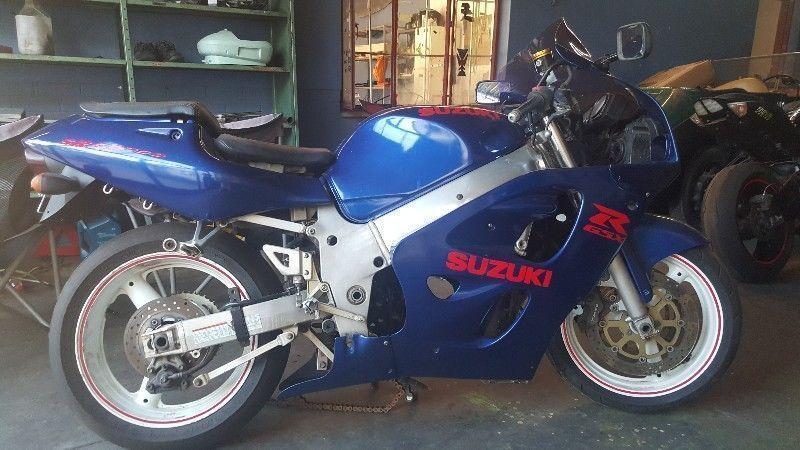 2000 Suzuki Other