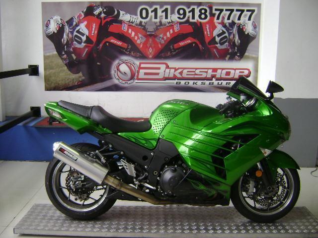 Kawasaki ZX14 SE with 15148km available now!
