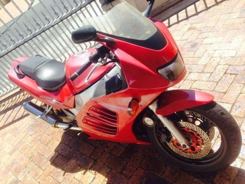 Rare 1995 Suzuki RF400RR Baby Superbike - REDUCED PRICE // URGENT SALE!!! BEST LOOKING 400cc ON SALE
