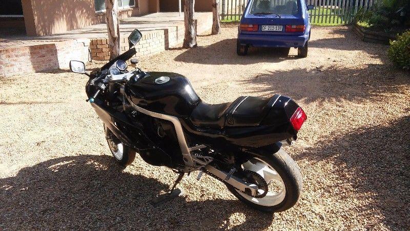 Suzuki GSX-R 750 Sling