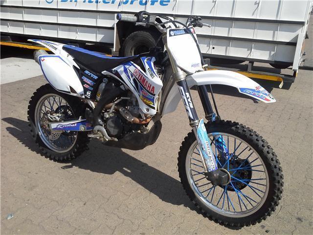 2008 YAMAHA YZ 250 F FOR SALE !
