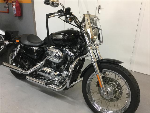 Harley-Davidson Sportster Custom Low - METALHEADS MOTORCYCLES