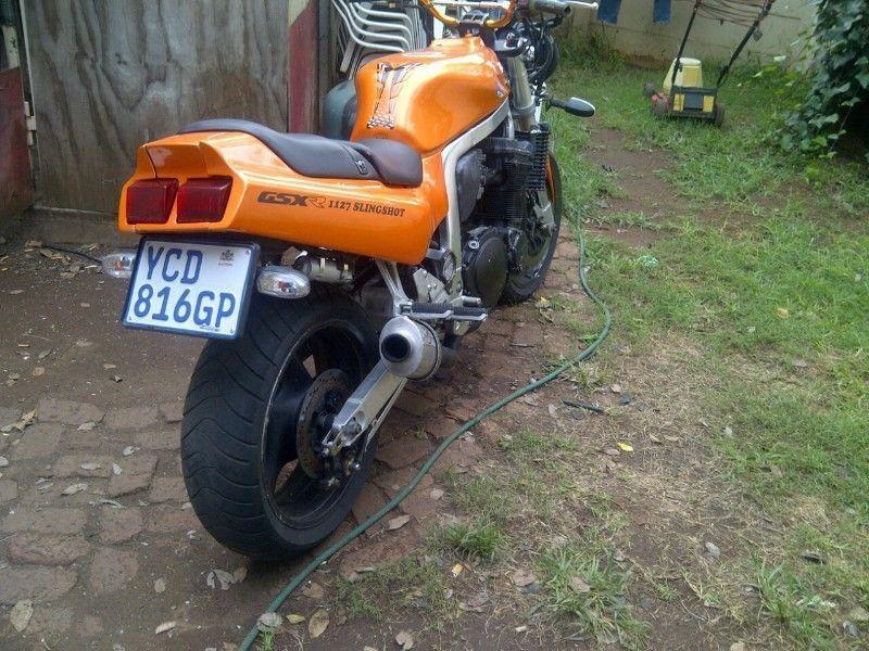 1990 Suzuki GSX-R 1127 runing project 4 sale