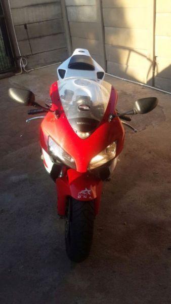 Honda CBR 1000 2005