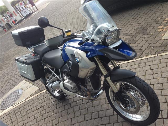 2010 bmw 1200 GS with 6000km available now!