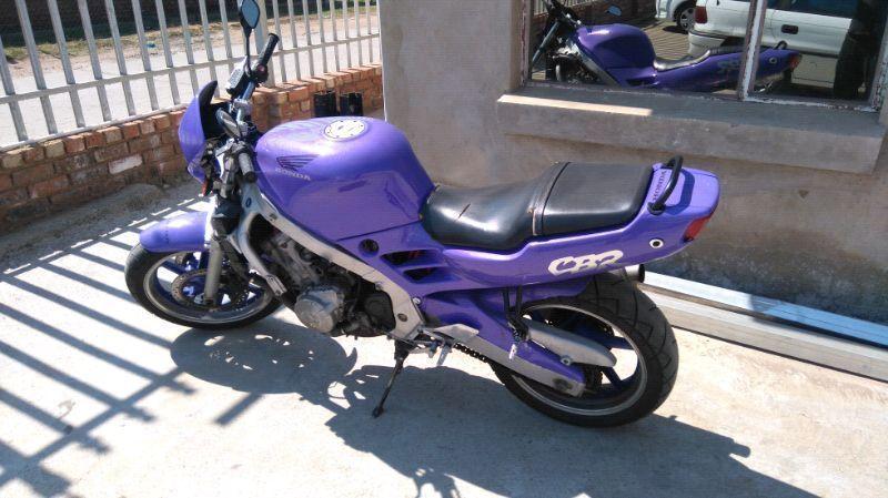 Honda cbr 600