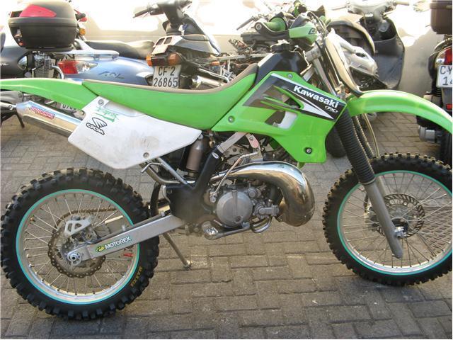 KAWASAKI KDX 200 - EXCELLENT CONDITION !!