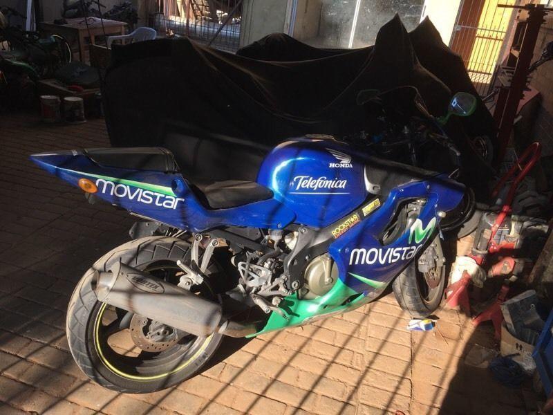 2001 Honda cbr600 Movistar for sale