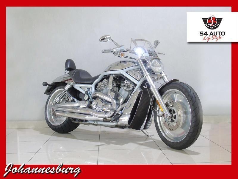 2002 Harley Davidson V-Rod 10th Anniversary Edition