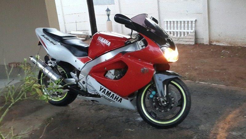 2003 Yamaha YZF