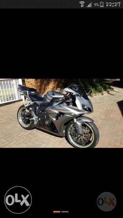 2006 Honda 1000RR Fireblade