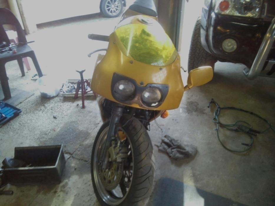 Honda 400RR