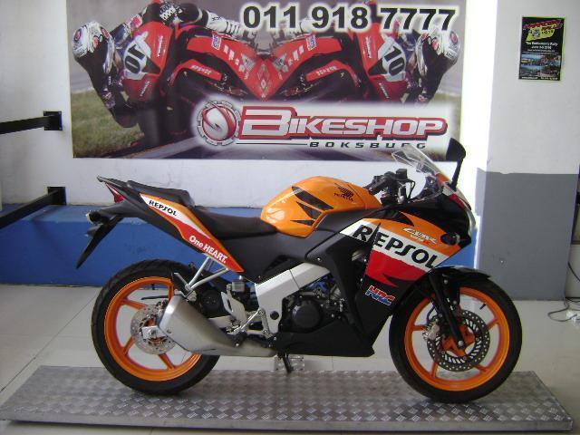 Honda CBR125 with 1929km available now!
