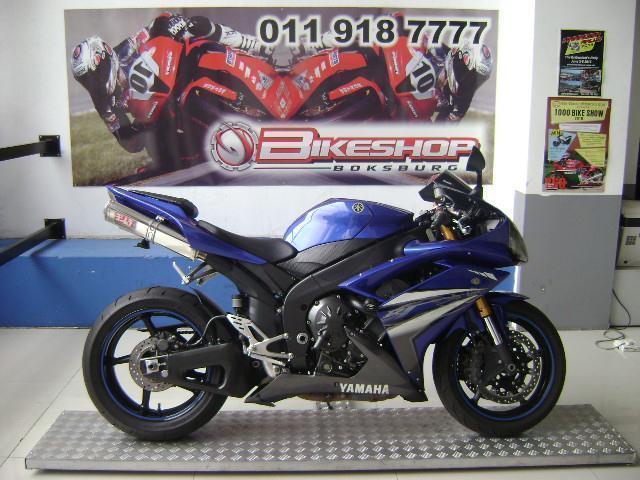 Yamaha YZF-R1 with 31944km available now!