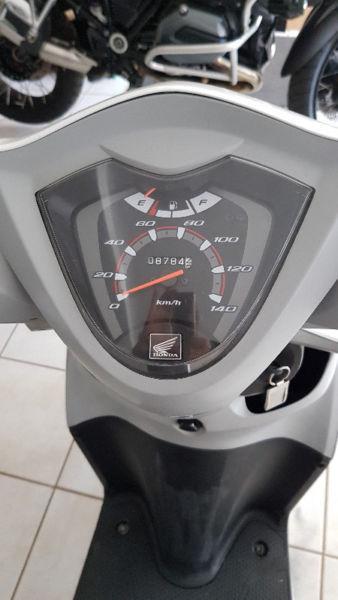 2012 Honda scooter vision