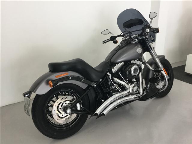 Harley-Davidson Softail Slim - METALHEADS MOTORCYCLES