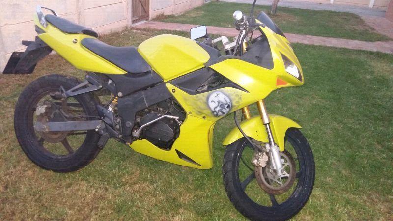 Bigboy 125cc motorbike for sale R4000 neg
