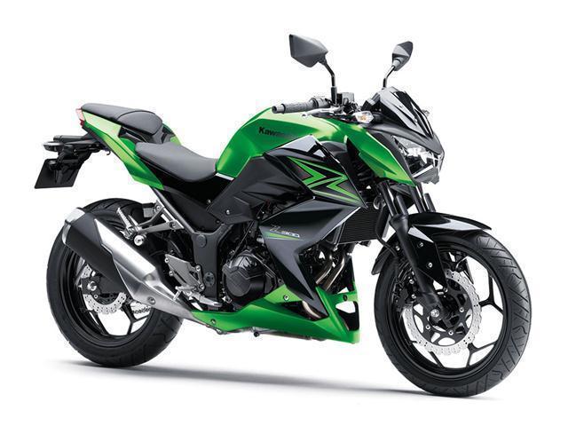 3 NEW Kawasaki Z300 with 0km available now!