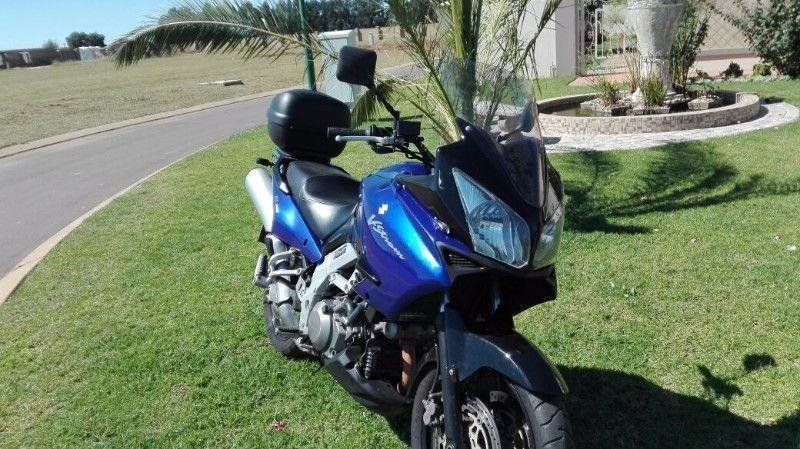 Suzuki DL 1000 2004