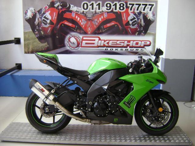 Kawasaki ZX10R with 38744km available now!