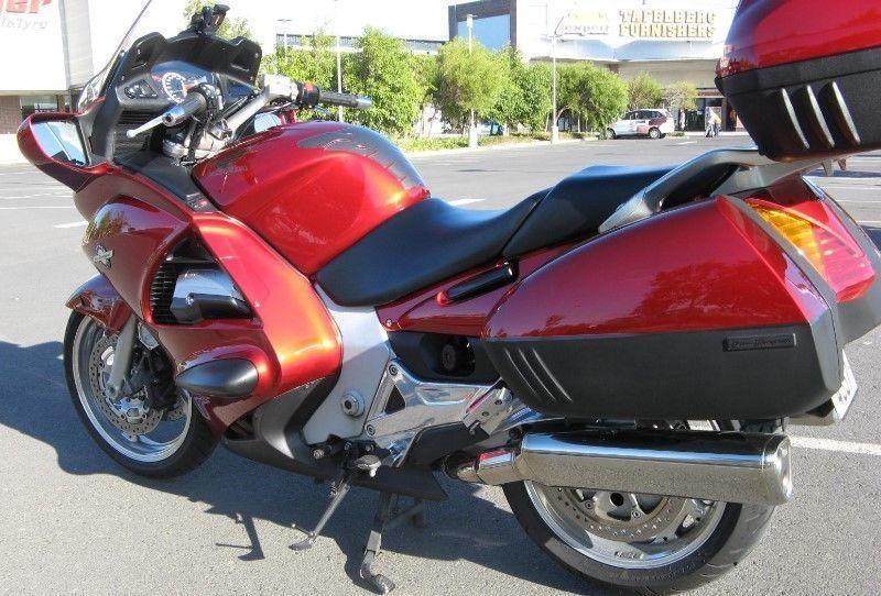 2010 Honda Pan European