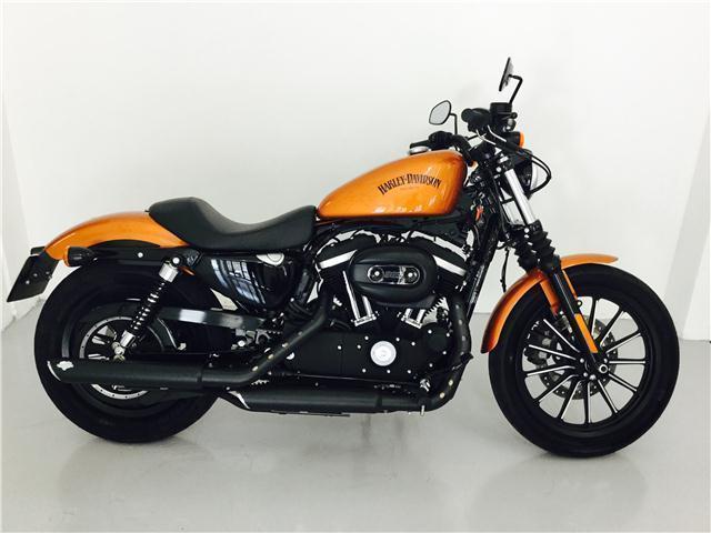 Harley-Davidson Sportster 883 Iron - METALHEADS MOTORCYCLES