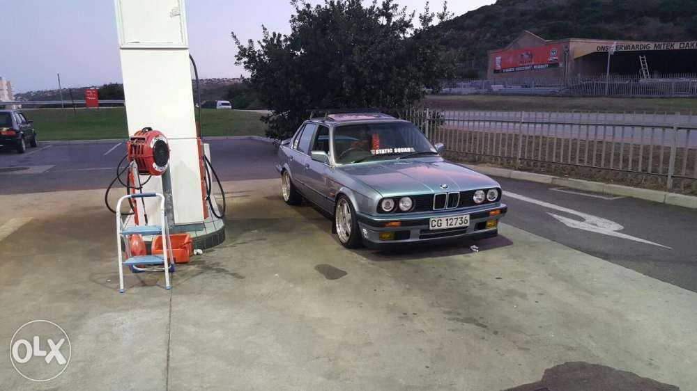 BMW E30 318I