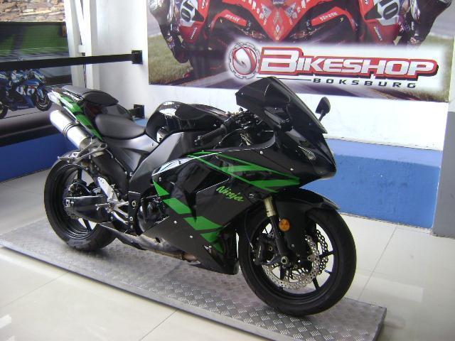 Kawasaki ZX10R with 29258km available now!