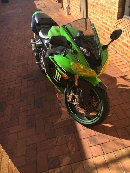 2004 zx10 reg 2008