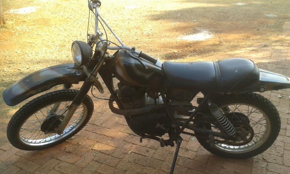 Suzuki Scrambler 400