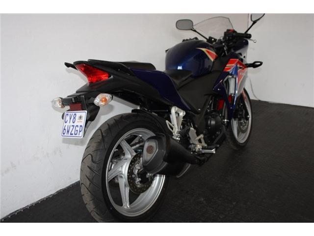 2011 Honda CBR250, with 11000km available now!