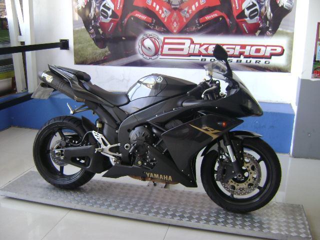 Yamaha YZF-R1 with 61341km available now!