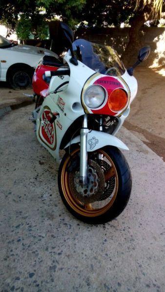 GSX-R 400 For Sale