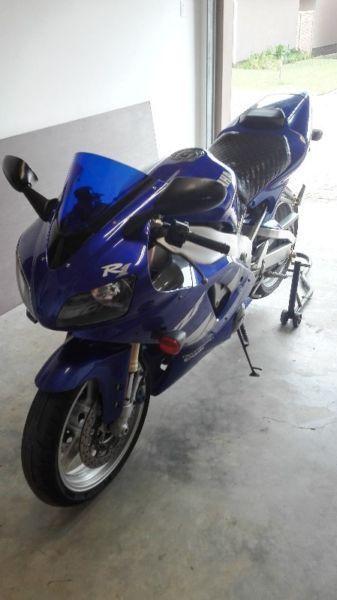 1999 Yamaha YZF R1