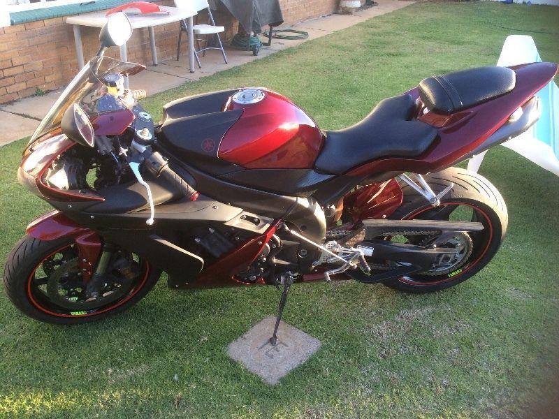 2007 Yamaha YZF R1