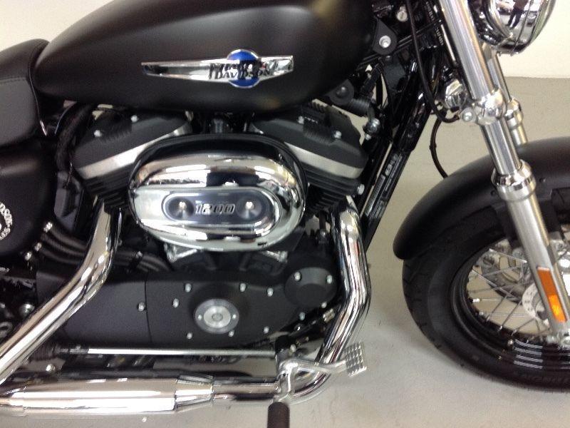2015 Harley-Davidson Sportster 1200 Custom 1727km