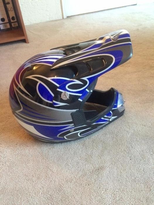 Children's motorcross helmet