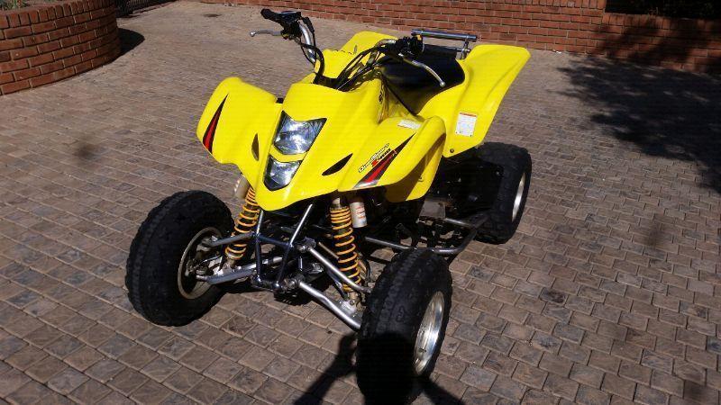 Suzuki ltz 400. BARGAIN ! Neg !