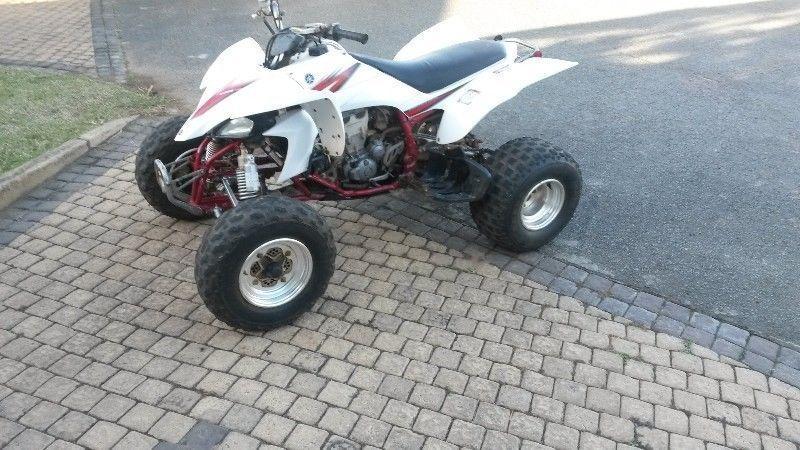 YAMAHA YFZ 450 ..with papers