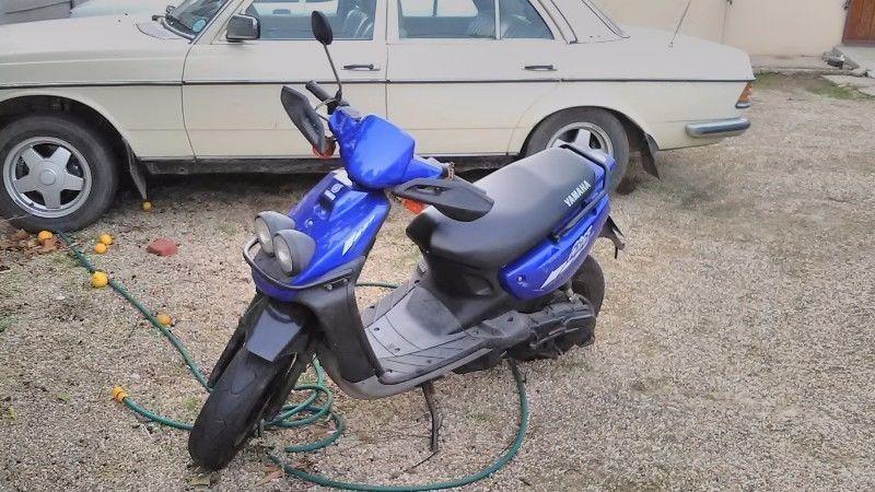2010 Yamaha BWS scooter for sale