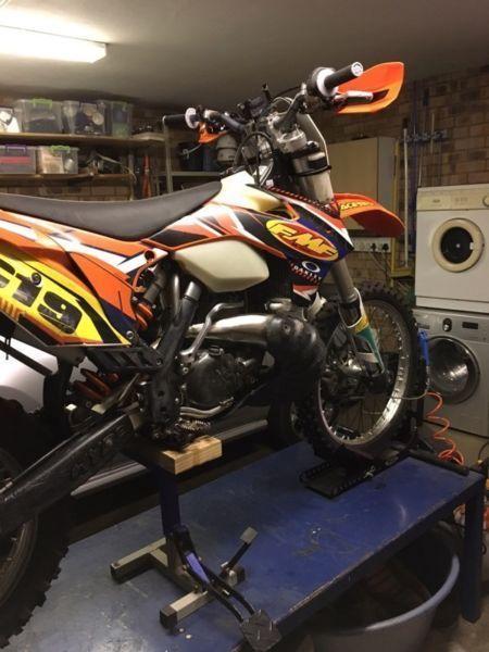 2014 KTM 300 XCW 90 hours