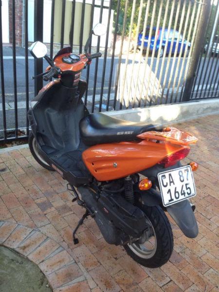 Bigboy Sportflite 125 | R4000 (Comes with Free Medium Size Helmet)