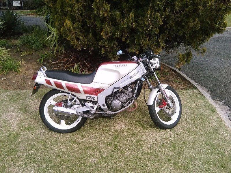 Yamaha TZR 125 for sale - Excellent condition