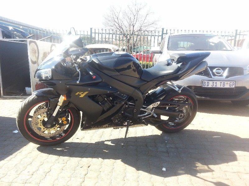 yamaha R1 bearing knock
